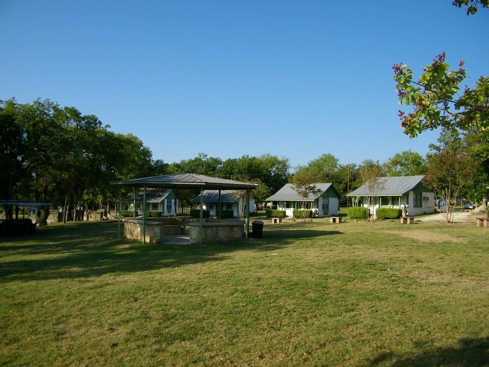 River Front Motel Бандера Екстериор снимка