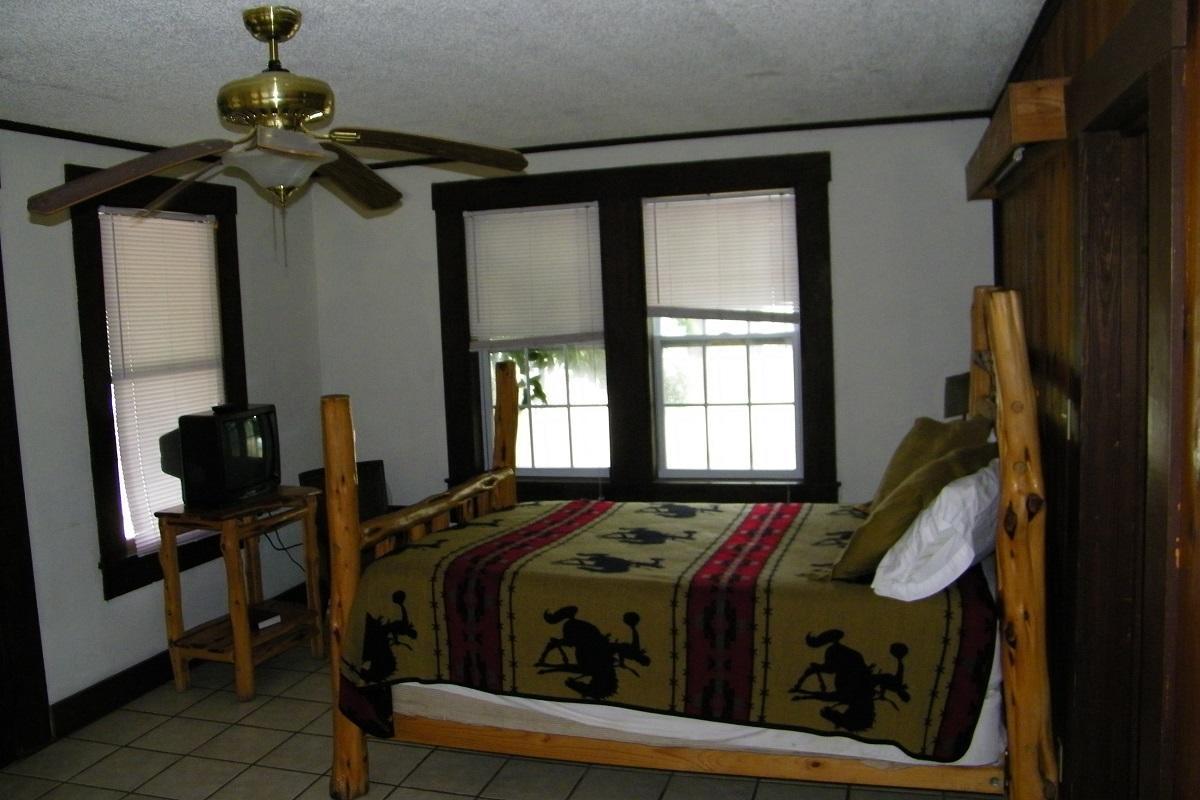 River Front Motel Бандера Екстериор снимка