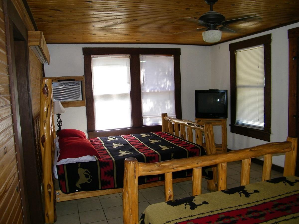 River Front Motel Бандера Екстериор снимка